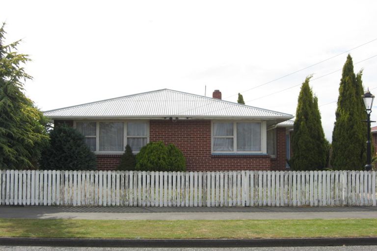 Photo of property in 9 Frensham Crescent, Woolston, Christchurch, 8062
