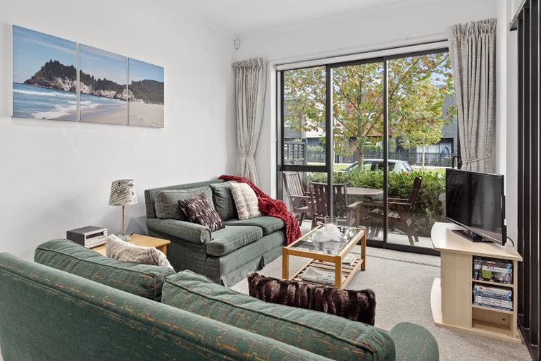 Photo of property in 90 Squadron Drive, Hobsonville, Auckland, 0616