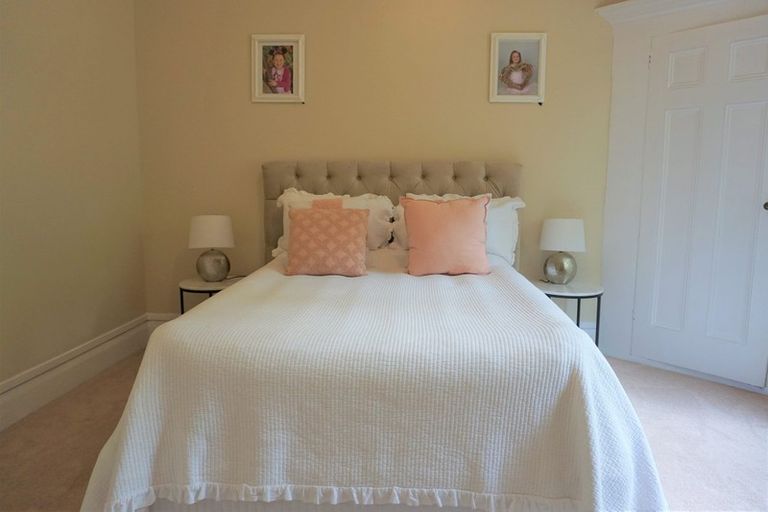 Photo of property in 20 Adderley Terrace, Ravensbourne, Dunedin, 9022