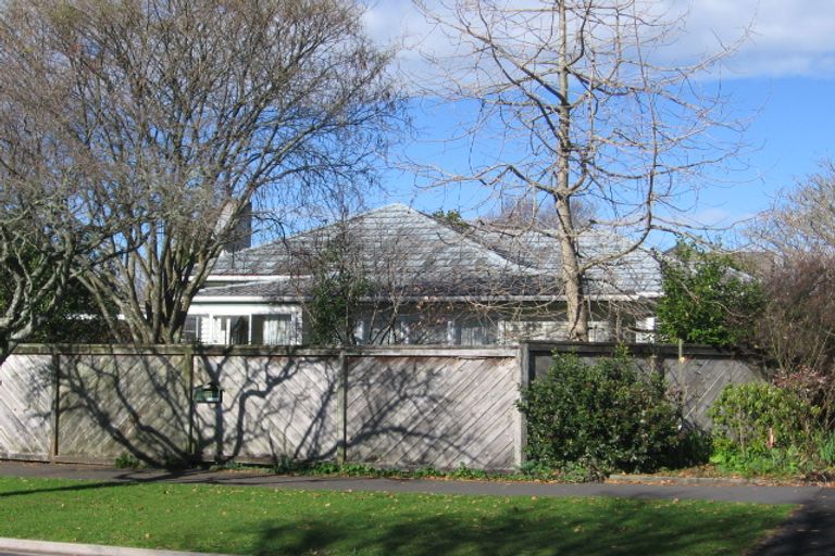 Photo of property in 14 Strowan Avenue, Fairfield, Hamilton, 3214