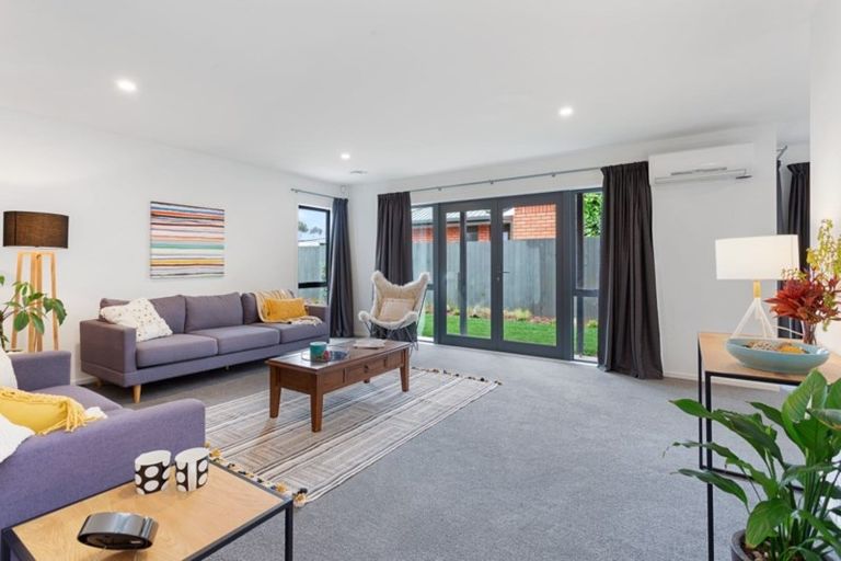 Photo of property in 49c Ayers Street, Rangiora, 7400