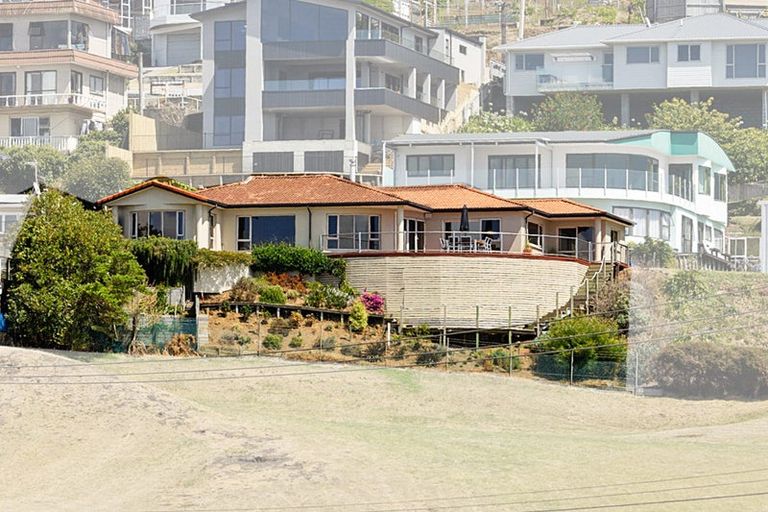 Photo of property in 22b Findlay Street, Moturoa, New Plymouth, 4310