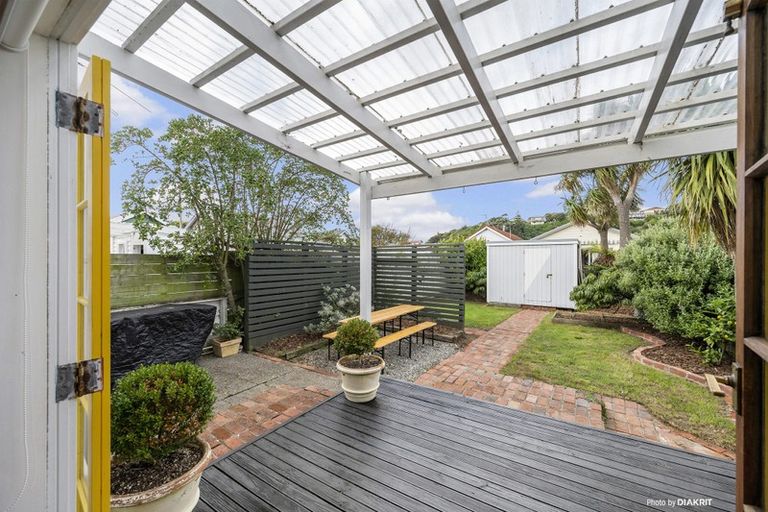 Photo of property in 5 Te Whiti Street, Kilbirnie, Wellington, 6022