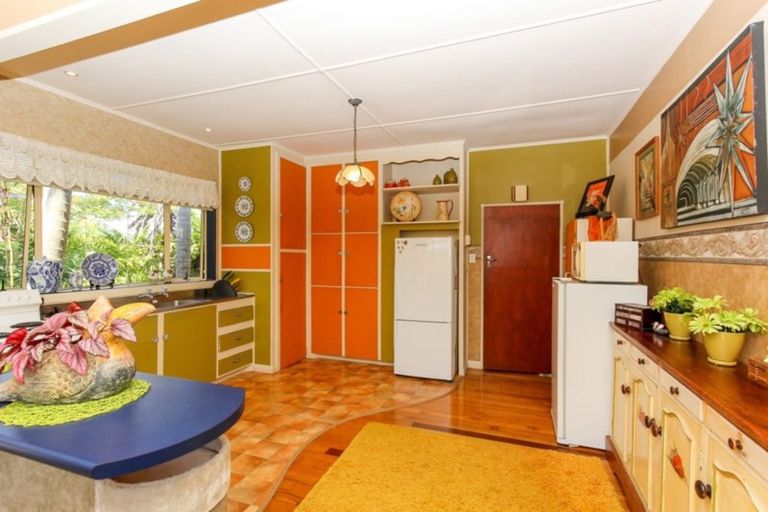 Photo of property in 65 Paynters Avenue, Strandon, New Plymouth, 4312