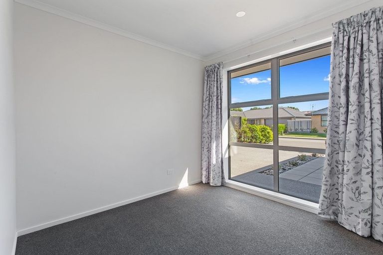 Photo of property in 1 Geering Place, Kaiapoi, 7630