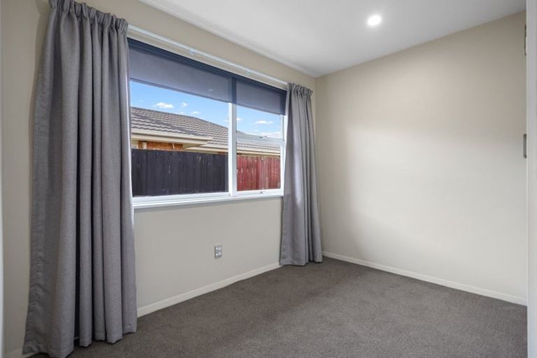Photo of property in 1/78 Middlepark Road, Sockburn, Christchurch, 8042
