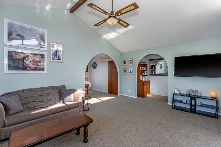 Photo of property in 11 Nyoli Street, Northcote, Christchurch, 8052