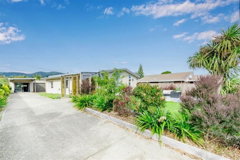 Photo of property in 110 Hillcrest Road, Raumati Beach, Paraparaumu, 5032