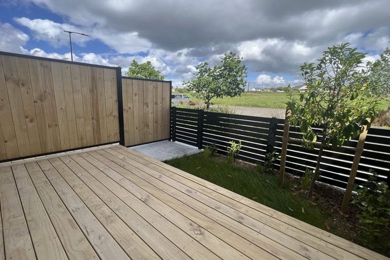 Photo of property in 99 Settlers Avenue, Hobsonville, Auckland, 0618