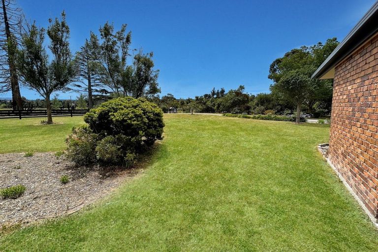 Photo of property in 155 Loburn Whiterock Road, Loburn, Rangiora, 7472
