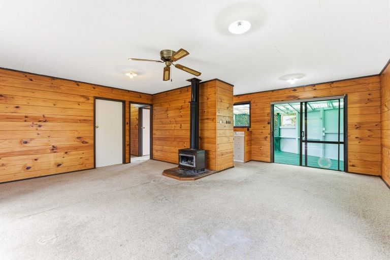 Photo of property in 16a Bowen Street, Woodville, 4920