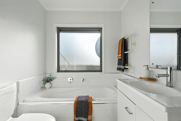 Photo of property in 34 Hodgkinson Road, Pegasus, 7612