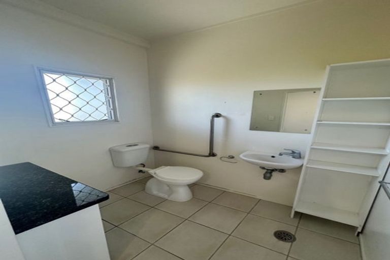 Photo of property in 9/15 Bishop Lenihan Place, East Tamaki, Auckland, 2013