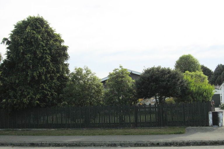 Photo of property in 1/130 Middlepark Road, Sockburn, Christchurch, 8042