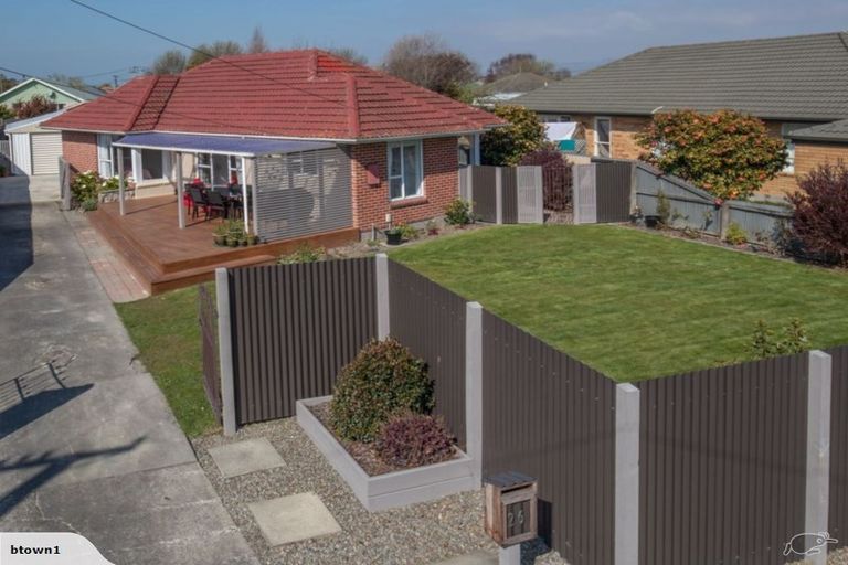 Photo of property in 26 Pembroke Street, Avondale, Christchurch, 8061