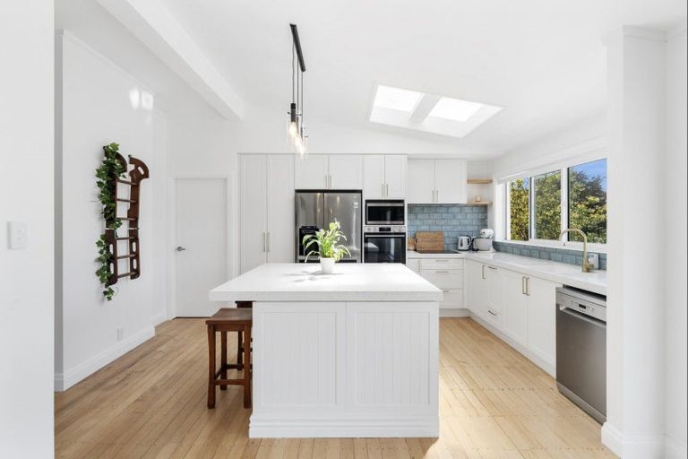 Photo of property in 17 Landscape Road, Otumoetai, Tauranga, 3110