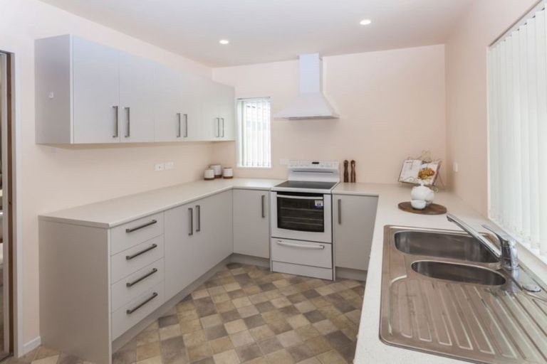 Photo of property in 13 Plynlimon Road, Fendalton, Christchurch, 8052