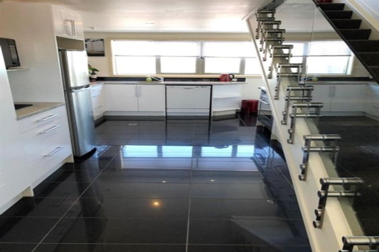 Photo of property in 61/3 Shakespeare Road, Napier South, Napier, 4110