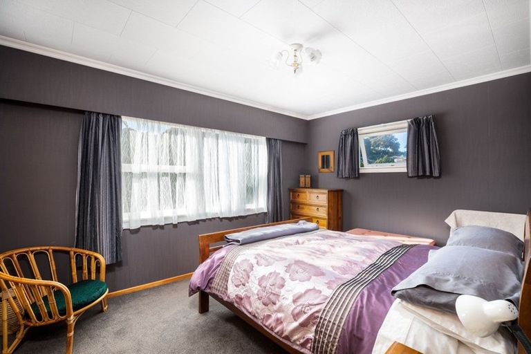 Photo of property in 28 Elizabeth Place, Ferndale, New Plymouth, 4310