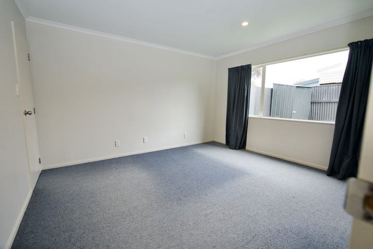 Photo of property in 5 Astrid Court, Awapuni, Palmerston North, 4412