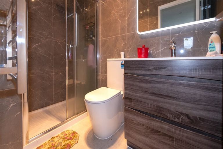 Photo of property in 7e Tairere Crescent, Rosehill, Papakura, 2113