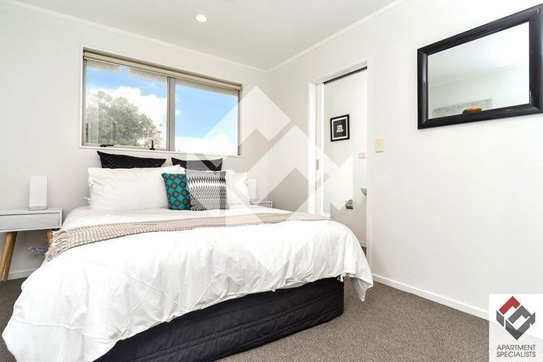 Photo of property in 325/26 Morningside Drive, Morningside, Auckland, 1025