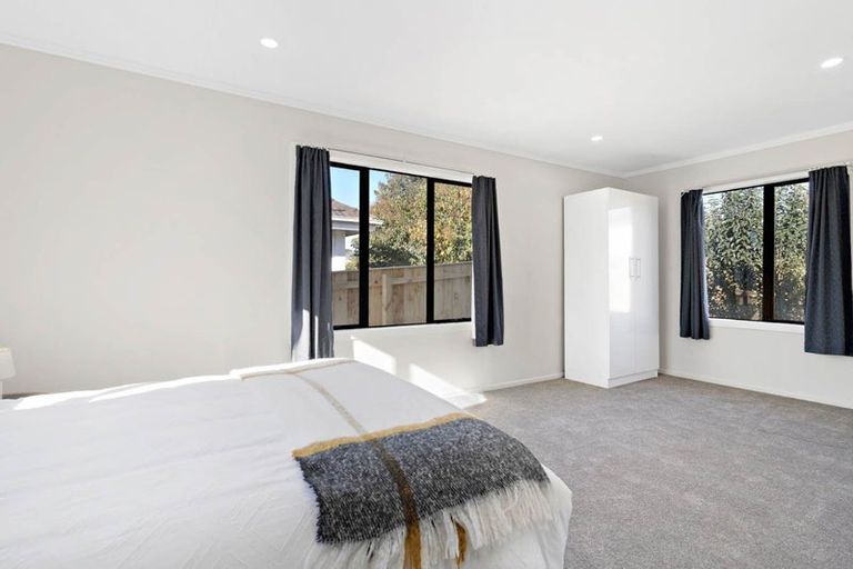 Photo of property in 14 Plunket Avenue, Papatoetoe, Auckland, 2104