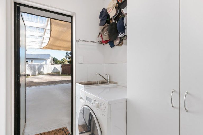 Photo of property in 57a Hartford Avenue, Papamoa Beach, Papamoa, 3118