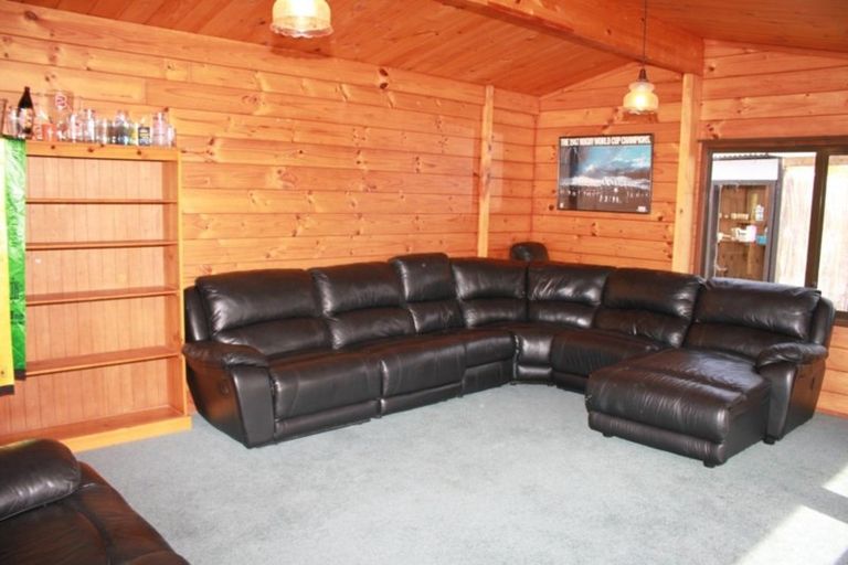 Photo of property in 267 Inland North Road, Tikorangi, Waitara, 4383