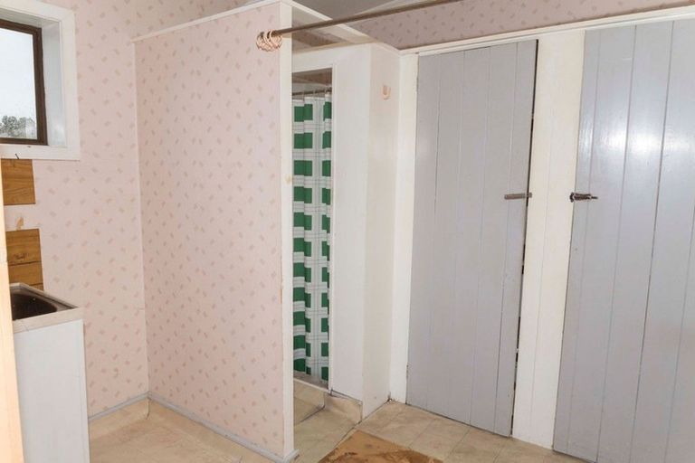 Photo of property in 11 Hunter Street, Dannevirke, 4930