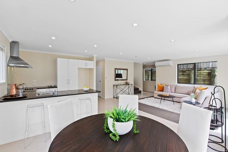 Photo of property in 53 Maylee Crescent, Gulf Harbour, Whangaparaoa, 0930