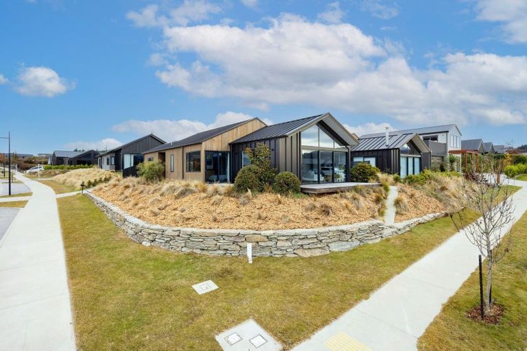 Photo of property in 49 Northburn Road, Wanaka, 9305