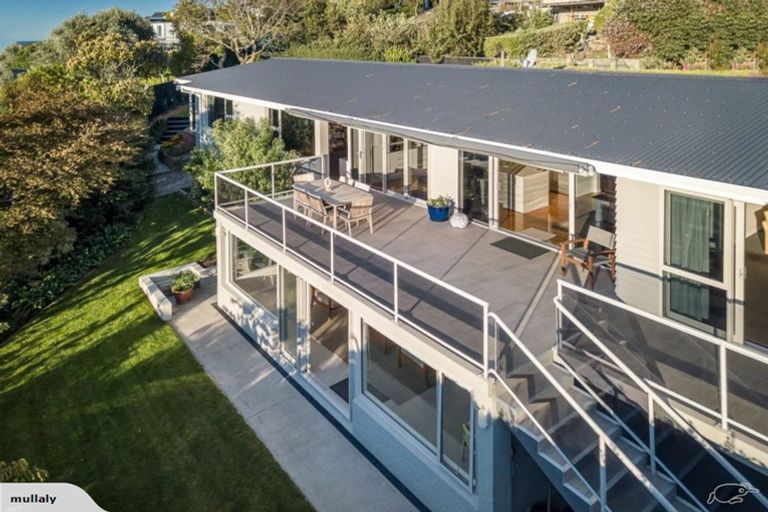 Photo of property in 41 Te Awakura Terrace, Mount Pleasant, Christchurch, 8081