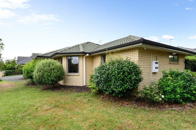 Photo of property in 18 Glen Cree Avenue, Rototuna, Hamilton, 3210