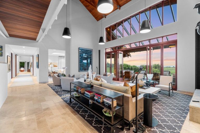 Photo of property in 42 Porterfield Road, Whitford, Howick, 2571