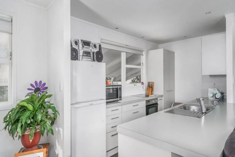 Photo of property in 39 Richmond Avenue, Richmond Heights, Taupo, 3330