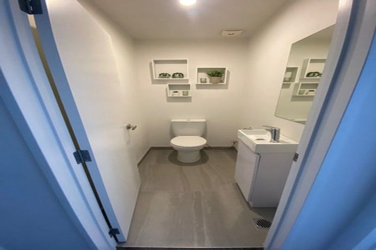 Photo of property in 13 Artistry Lane, Papakura, 2110