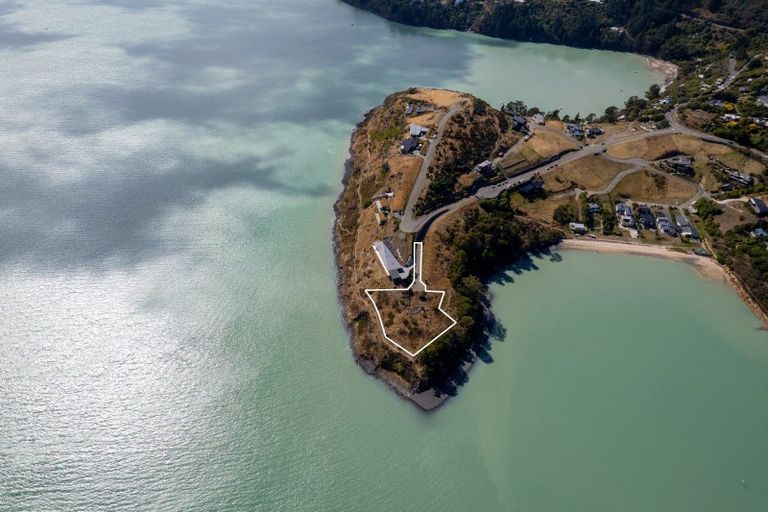 Photo of property in 4 Ohinehau Lane, Charteris Bay, Governors Bay, 8971