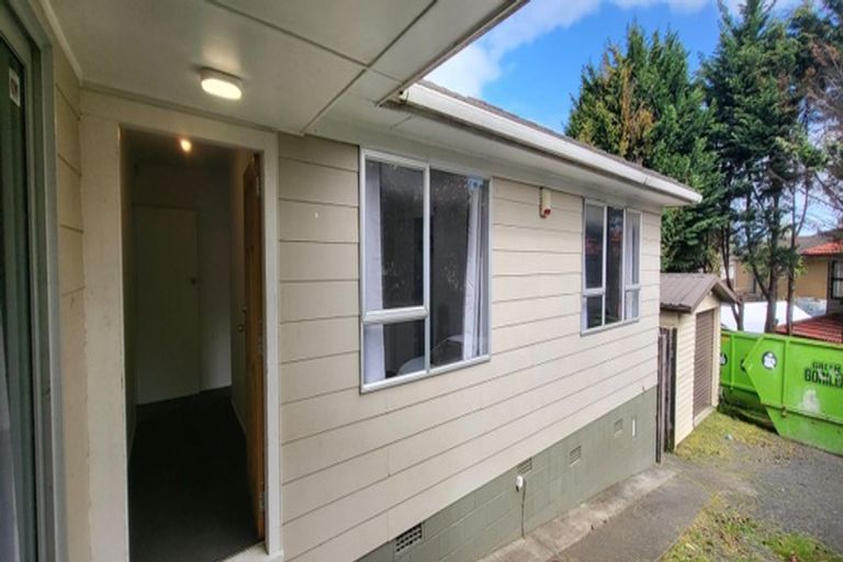 Photo of property in 57 Hobart Crescent, Wattle Downs, Auckland, 2103