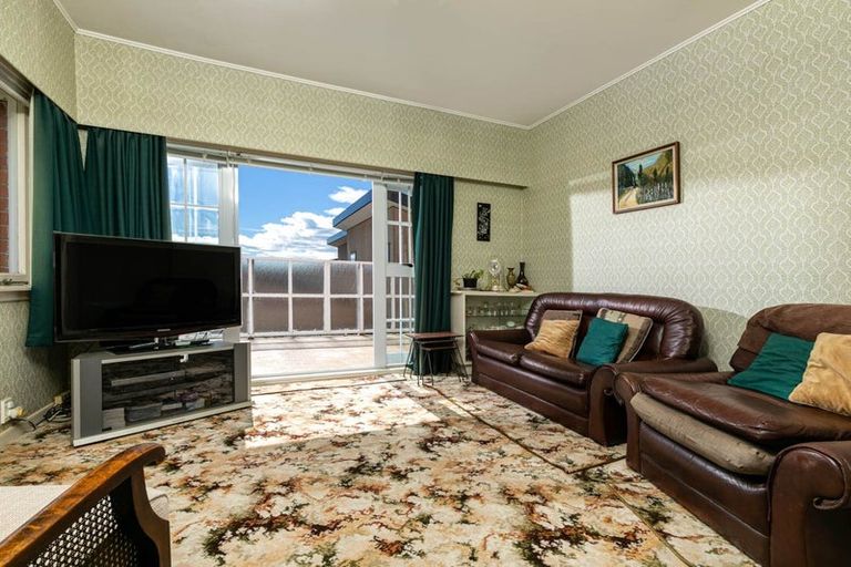 Photo of property in 39 Norman Road, Hauraki, Auckland, 0622