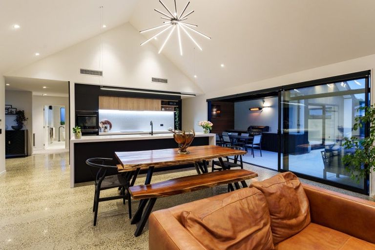 Photo of property in 11 Three Kings Court, Outram, 9019