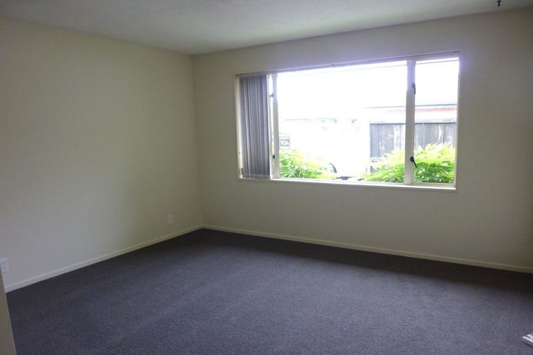 Photo of property in 3/30 Newnham Terrace, Upper Riccarton, Christchurch, 8041