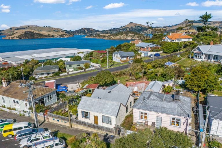 Photo of property in 16 Scotia Street, Port Chalmers, 9023