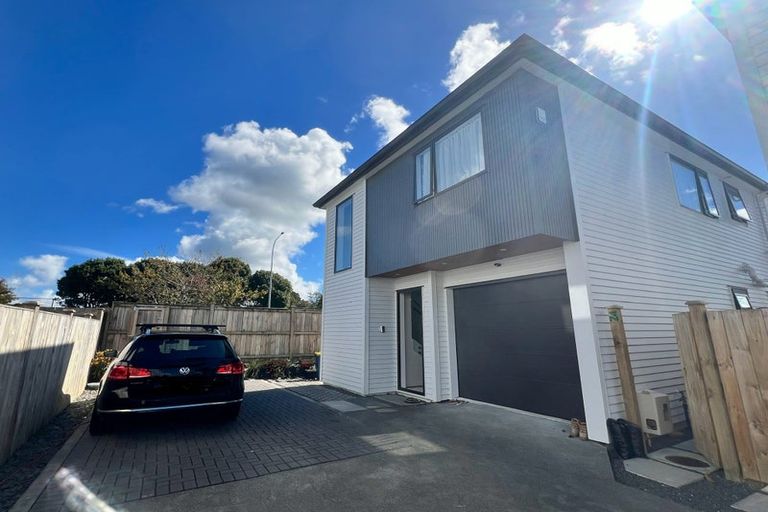Photo of property in 5b Notre Dame Way, Albany, Auckland, 0632
