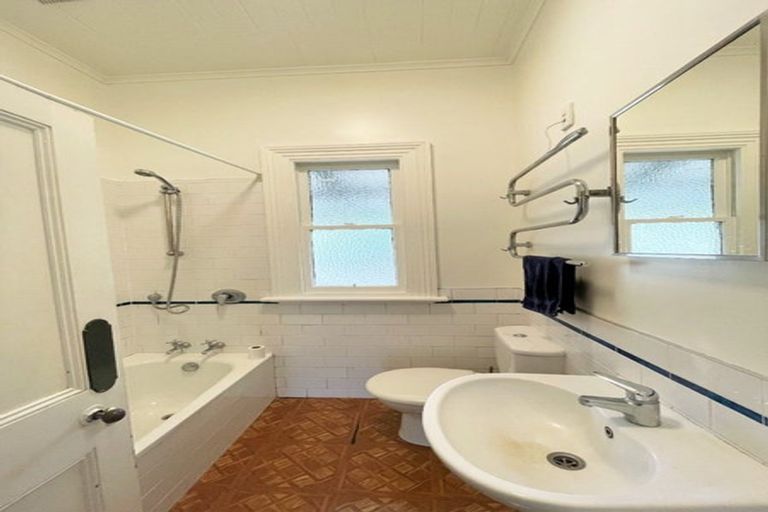 Photo of property in 29 Hawthorn Avenue, Mornington, Dunedin, 9011