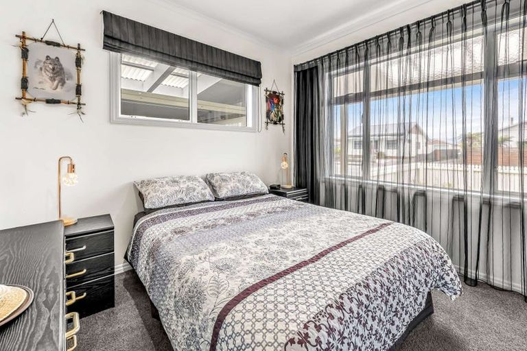 Photo of property in 86 Derby Street, Westport, 7825