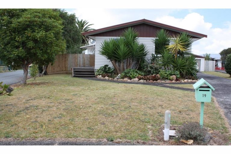 Photo of property in 19 Hawea Place, Tikipunga, Whangarei, 0112