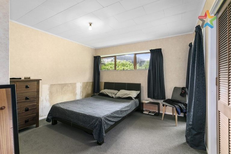 Photo of property in 1/37 Mohaka Street, Wainuiomata, Lower Hutt, 5014