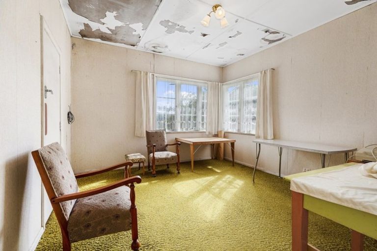 Photo of property in 34 Volga Street, Island Bay, Wellington, 6023