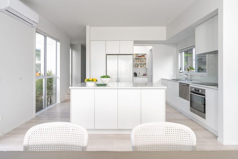 Photo of property in 58 Ames Street, Paekakariki, 5034